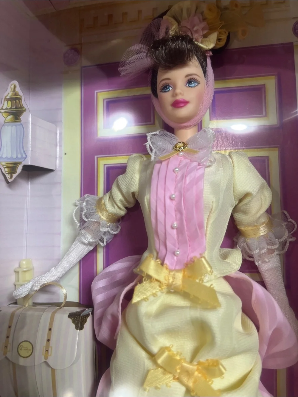 1997 Avon Exclusive Special Edition Barbie Mrs. P.F.E. Albee Doll NRFB